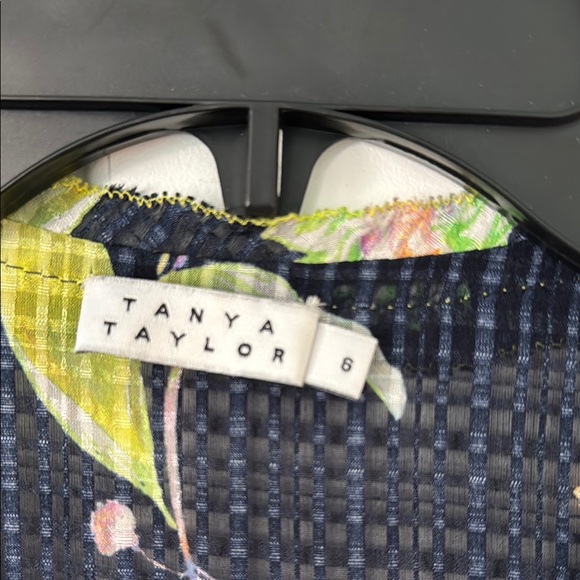 Tanya Taylor faux Floral Wrap Dress with tie at waist size 6 - Picture 2 of 4